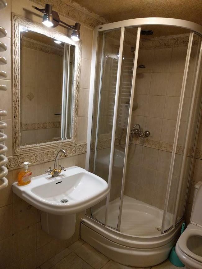 Appartement Apartament Amon à Cracovie Extérieur photo