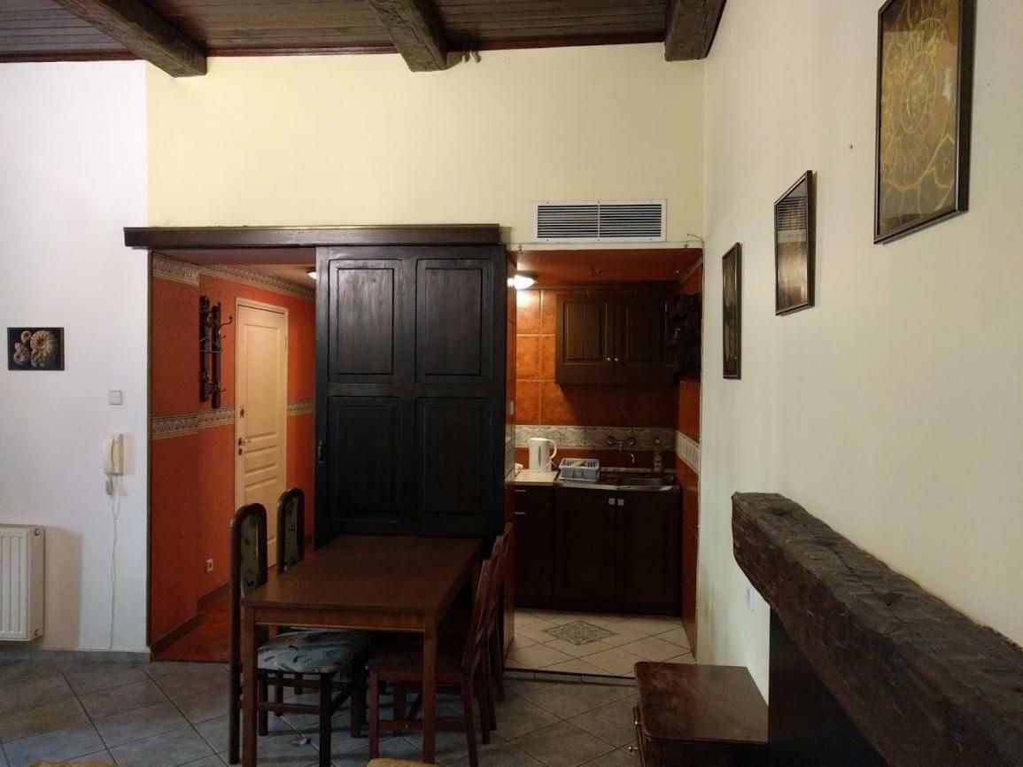 Appartement Apartament Amon à Cracovie Extérieur photo